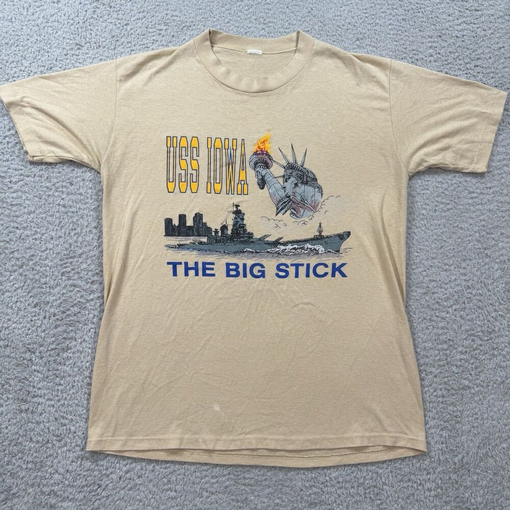 1980s Vintage USS Iowa T-Shirt BB-61 US Navy Single Stitch USA Made Medium